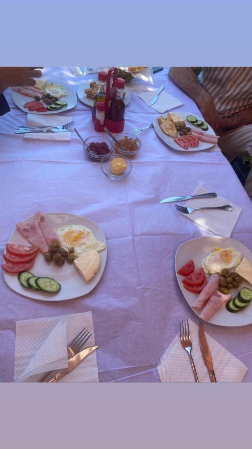 فندق تيرانافي  Bar Restorant Kristal المظهر الخارجي الصورة