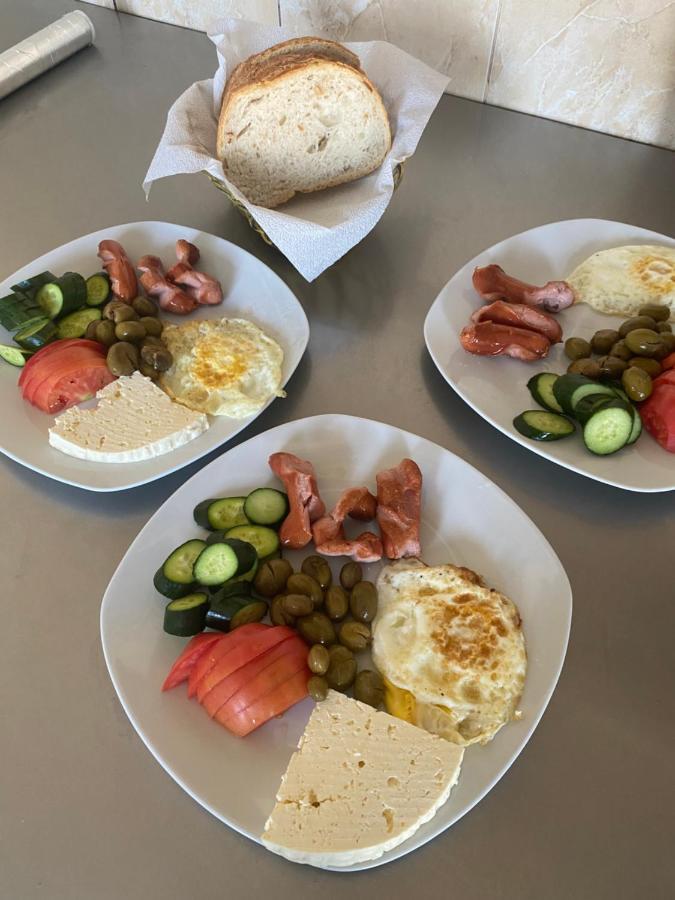 فندق تيرانافي  Bar Restorant Kristal المظهر الخارجي الصورة